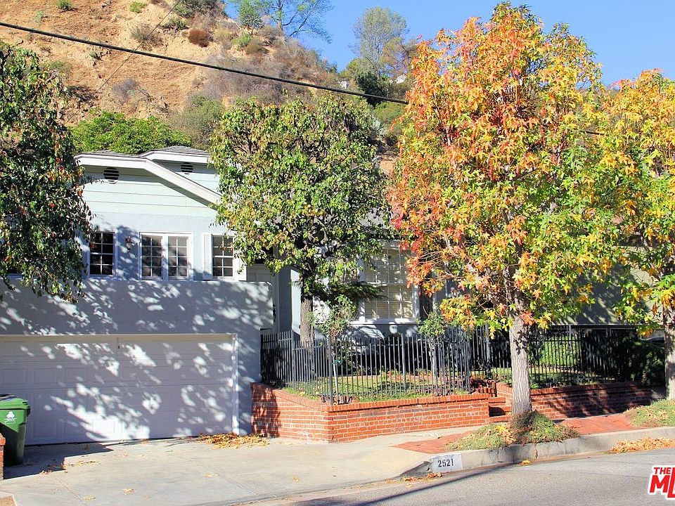 1st image of 2521 Canyon Dr