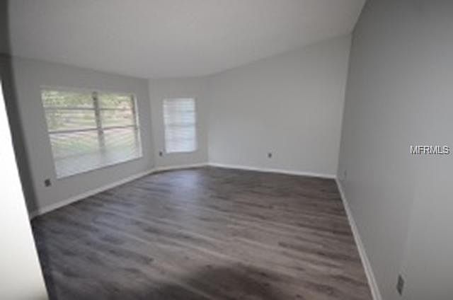 2nd image of 1716 Lucas Dr