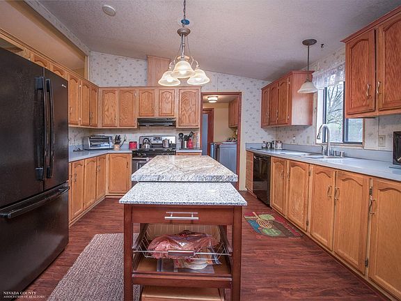 5th image of 12487 Creek View Dr