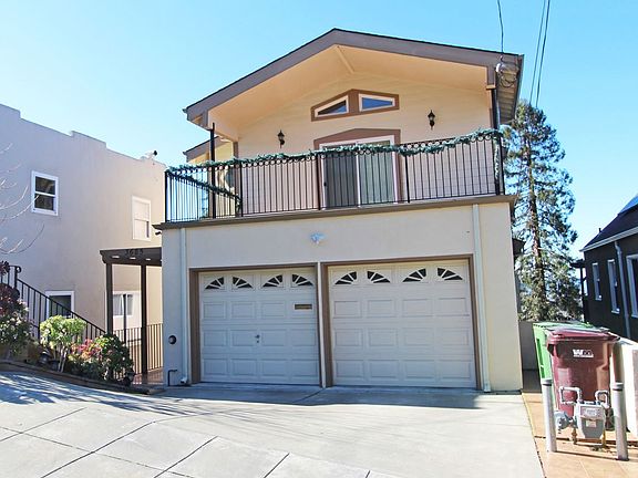 3rd image of 3685 Virden Ave