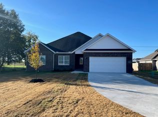 912 Cook Ln, Pea Ridge, AR 72751