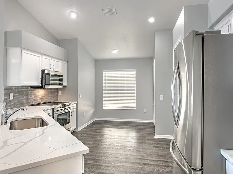 13526 Fladgate Mark Dr — Photo 30