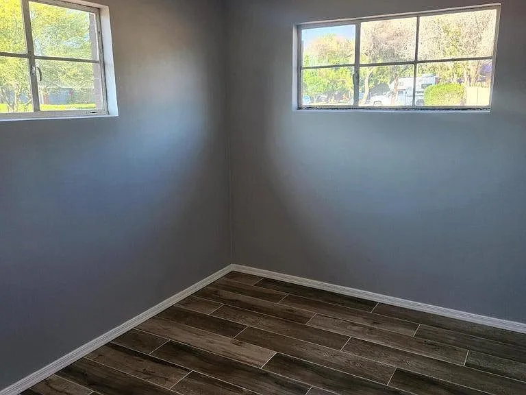 1445 E Hudson Dr — Photo 18