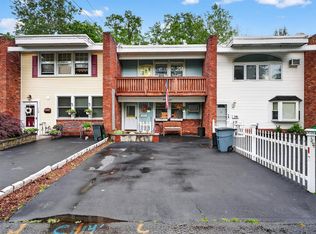 114 Halgren Cres, Haverstraw, NY 10927