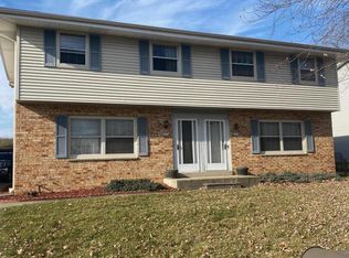 3218 Indiana St #3220, Racine, WI 53405