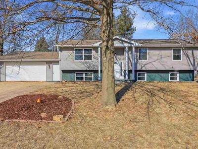 4204 Lloyd Ave SE, Iowa City, IA, 52240