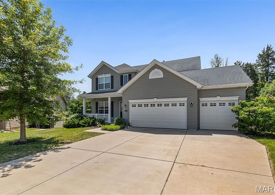 1st image of 901 Timber Ridge Ct