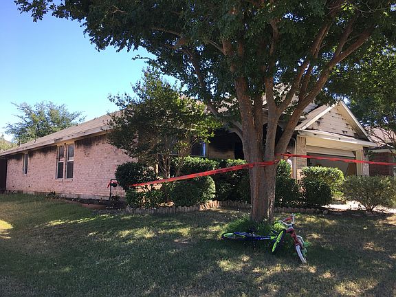3rd image of 3405 Willow Springs Dr