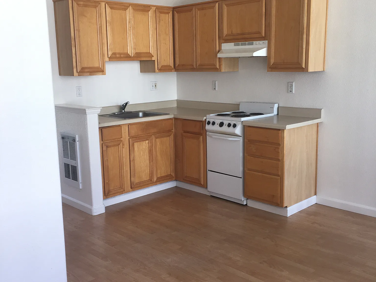 Studio, 345 sqft, $2,000 — Photo 2
