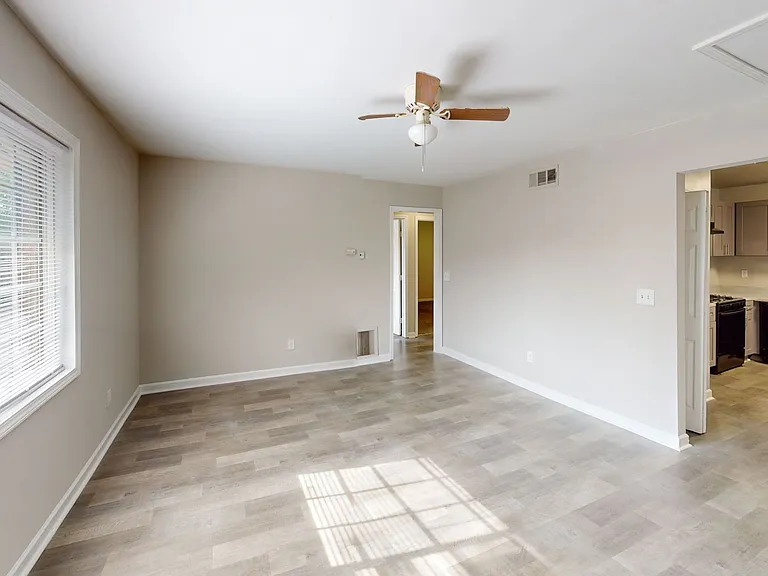 Reserve at Maple Ridge — Photo 10