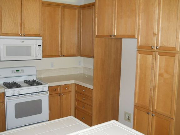 5th image of 1701 Cherrywood Way