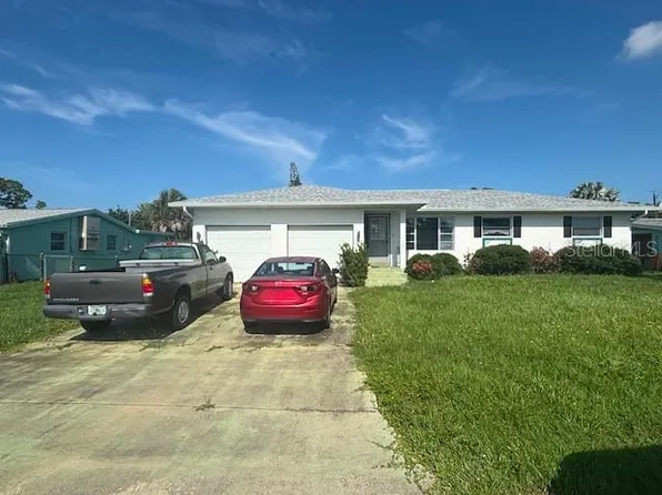 422 Reading St, Pt Charlotte, FL 33952