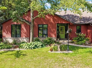 1828 Lake View Ter, Stoughton, WI 53589