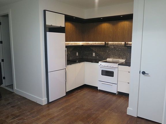 2nd image of 1054 Bushwick Ave #101