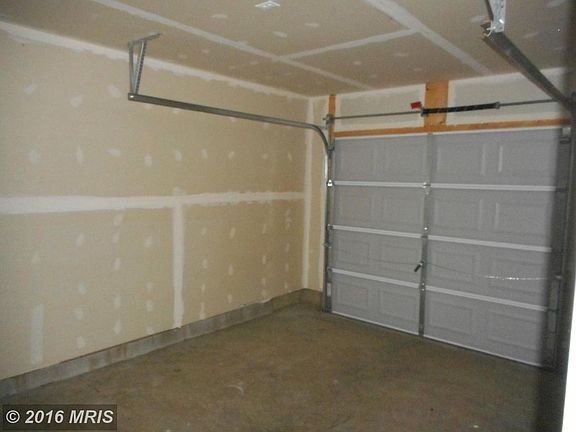 3rd image of 2327 Drake Ln