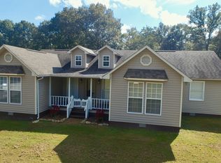 28824 State Route 108, Gruetli Laager, TN 37339