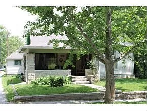 335 S Fairview St photo 1