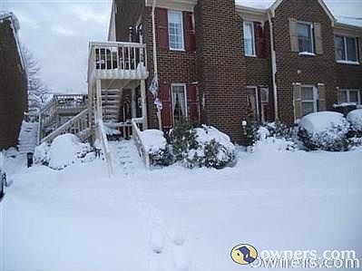 Corner Unit For Sale 2st Floor