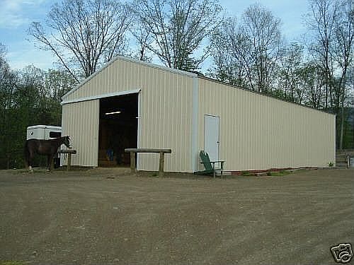 30 x 50 ft 5 Stall Barn