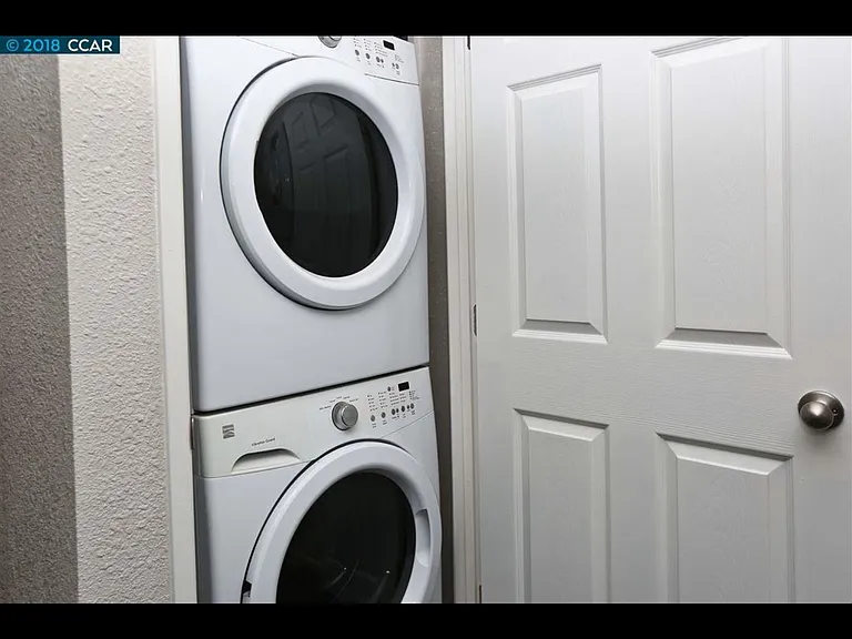 1771 Laguna St #8 — Photo 17