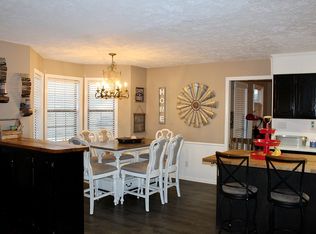 52 Roberts Ln, Jackson, TN 38301