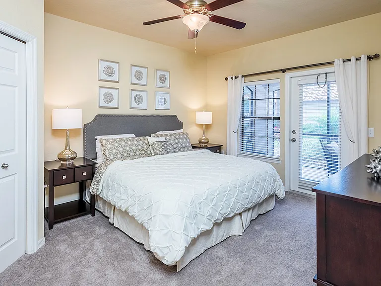 Delano at Cypress Creek — Photo 17