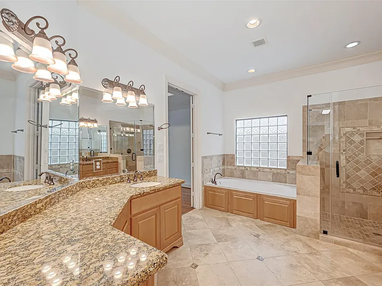 3218 Westridge St — Photo 44