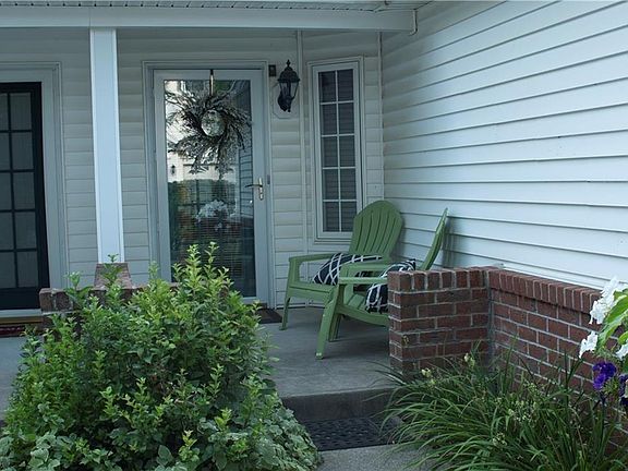 2nd image of 2042 W Reserve Cir