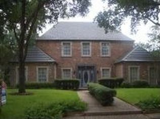 703 Crossroads Dr, Houston, TX 77079