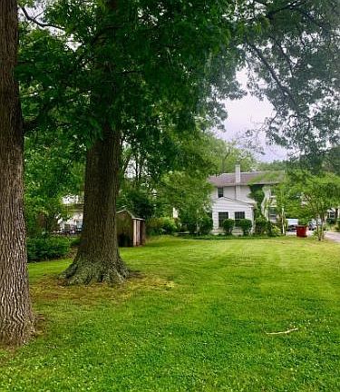 3rd image of 116 Glenwood Ave