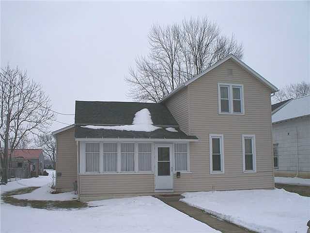 1st image of 209 Dixon Ave