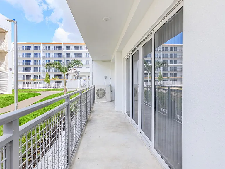 25850 SW 140th Ct — Photo 15