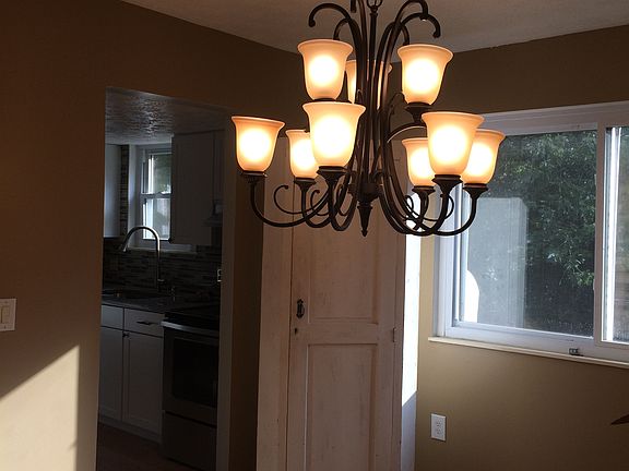 3rd image of 1487 Forester Dr