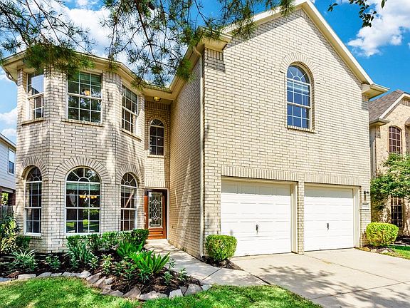 3rd image of 6310 Grayson Bend Dr
