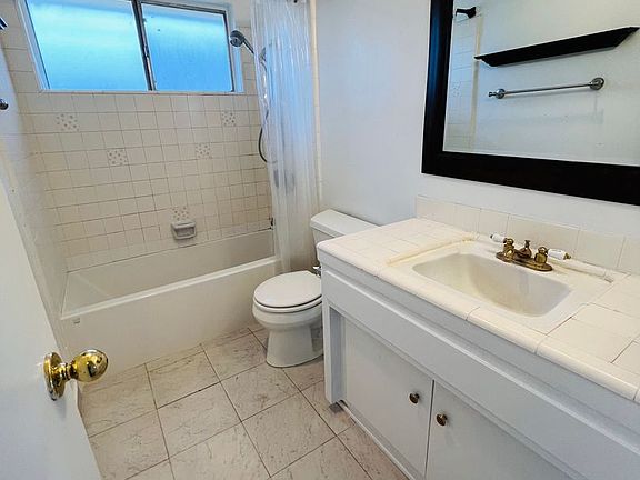 5th image of 2401-2423 N Pattiglen Ave #2415