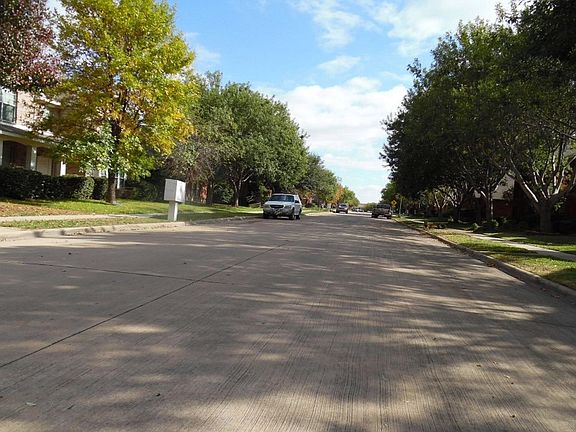 4th image of 5500 Green Hollow Ln