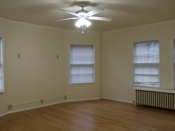 White Apartments, 624-636 NW 20th Ave, Portland, OR 97209