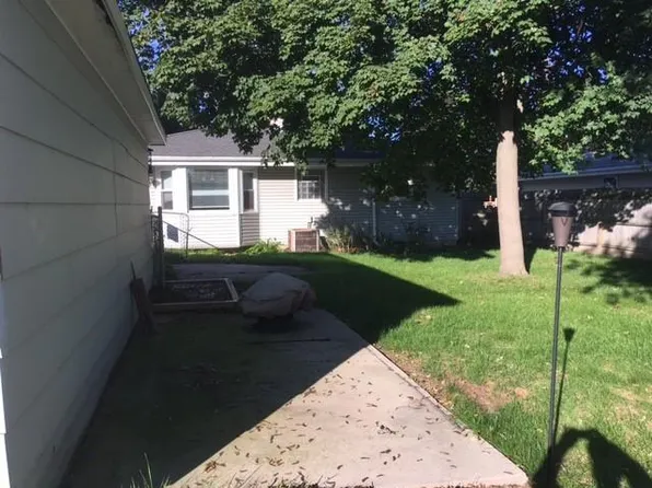 (undisclosed Address), Kenosha, WI 53142