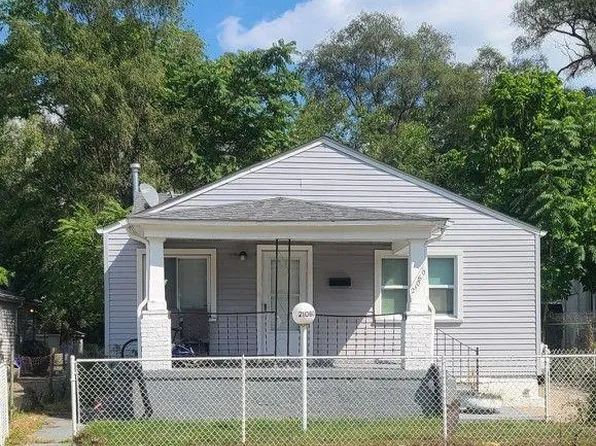 21060 Bethlawn Blvd, Ferndale, MI 48220