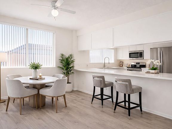 4th image of 10756 Camarillo St APT 302