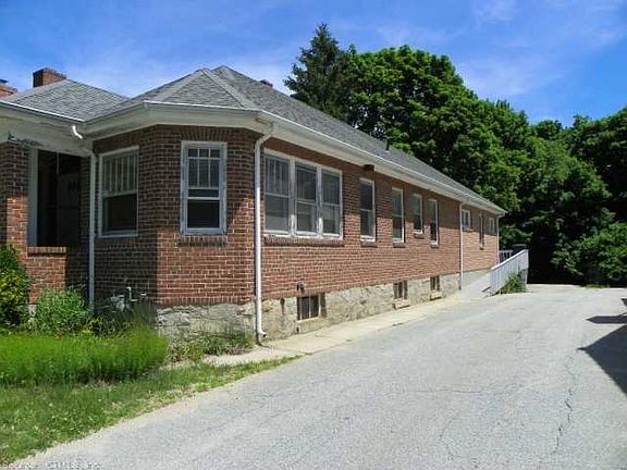 3rd image of 488 Montauk Ave