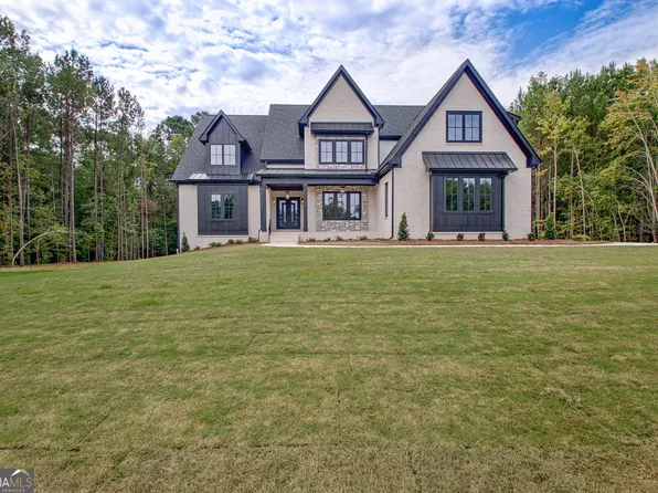 270 McBride Rd, Fayetteville, GA 30215
