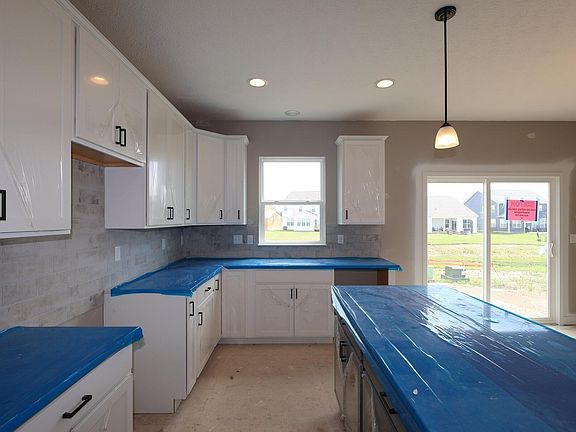 3rd image of 327 Beck Way