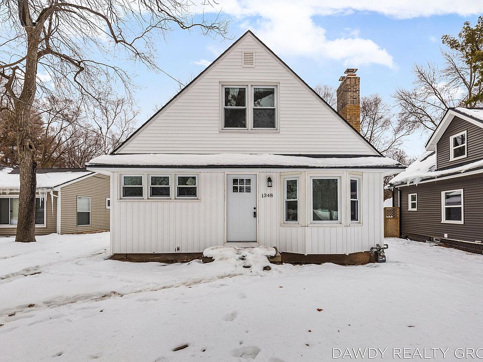 1st image of 1348 Covell Ave NW