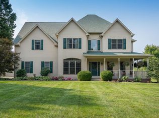9880 S Tailwater Dr, Bloomington, IN 47401