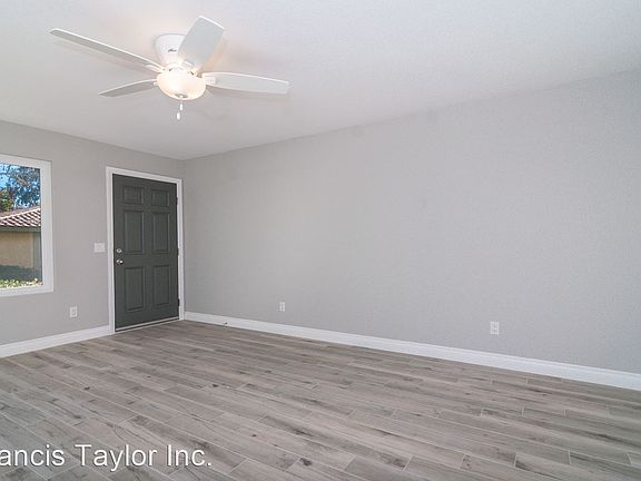 4th image of 1240 N Broadway #39