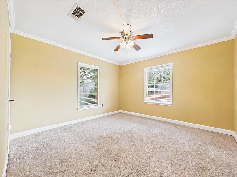 1213 W Sidnor St — Photo 20