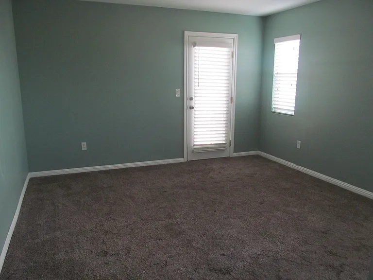 6167 Broken Slate Way — Photo 10