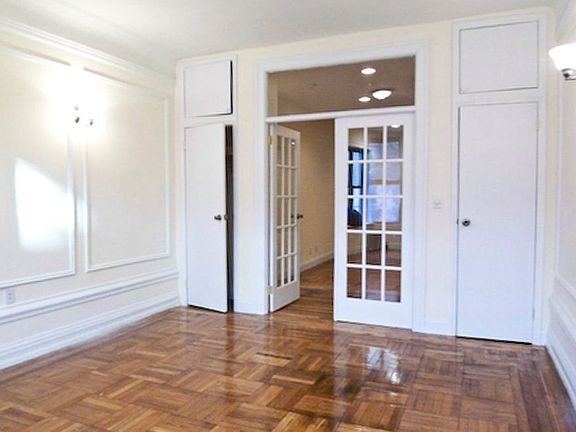 3rd image of 654 W 161st St APT 4B