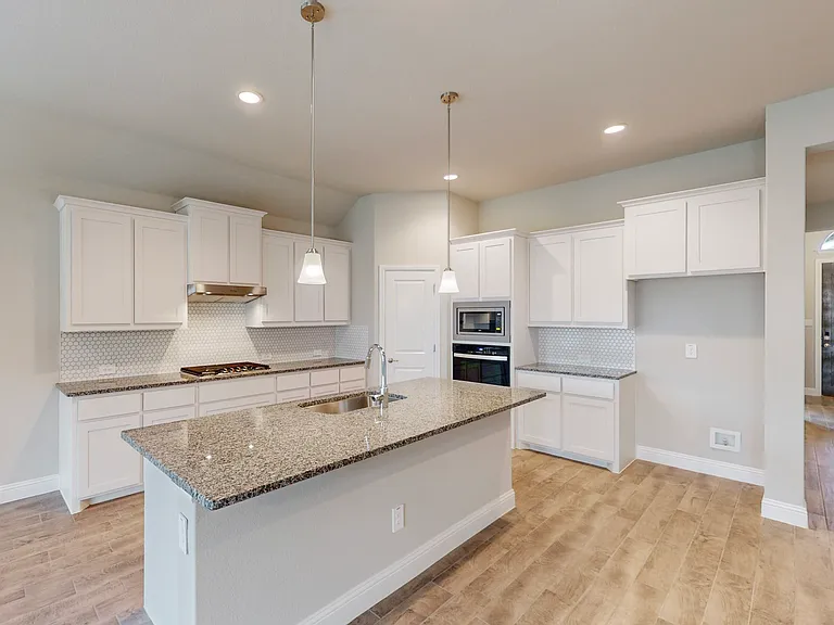3017 Hampton Path — Photo 7